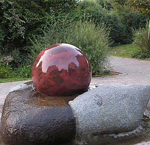 Lopta oblik uređenje pješčenjaka za vrtni dekor