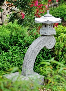 https://www.magicstonegarden.com/products/stone-lantern-light/