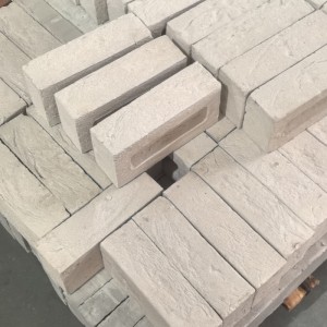 Ready for Export White Clay Sintered Rectangular Building Bricks Thin Solid Firebricks with High Porosity
