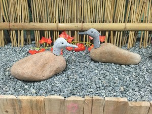 Wholesale Stone Duck Garden Statue Handcrafted Yard Landscaping Decor for Outdoor Spaces