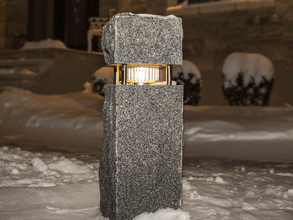 How to do outdoor garden lighting​