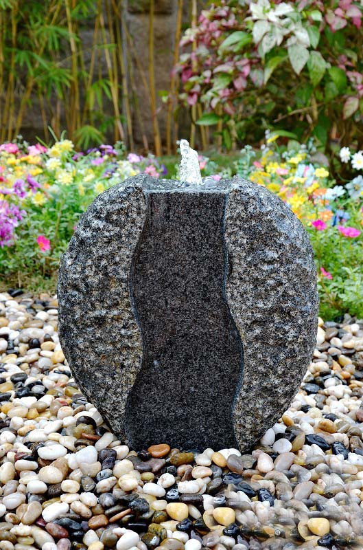 https://www.magicstonegarden.com/products/stone-water-fountain-feature/granite-stone-water-fountain-feature/page/2/