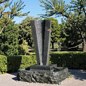 Indoor/Outdoor Natural Granite Stone Waterfall Bali Basin Flowing Water Feature Garden Ornaments