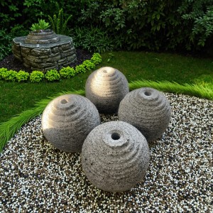 Black Granite Sphere Water Fountain for Garden Decoration