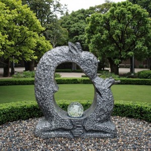 Customizable Outdoor Natural Granite Stone Water Fountain Basin Classical Style for Hotel & Courtyard Garden Decorations