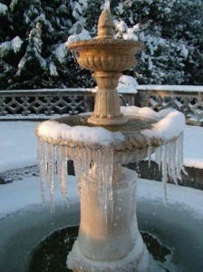 Chilstone_Frozen_Christmas_Fountain
