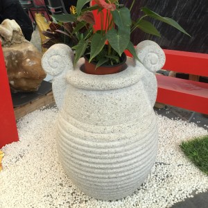 Customized Size Indoor Decorative Cobble Stone Planter Eco-friendly Modern Flower Pot for Gardens & Homes