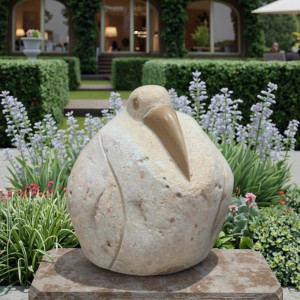 Nature-Inspired River Rock Pelican Statues Garden Decorative Cobble Stone Monuments for Landscape Stone Garden Products