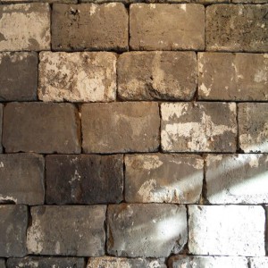 Grey Full Clay Bricks for Wall Indoor Outdoor – Antiqued Finish