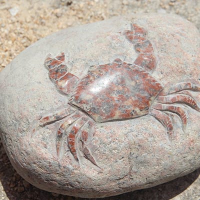 Bottom price Stone Owl -
 Crab sculpture on rock – Magic Stone