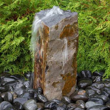Where to Build Garden Water Feature–Balancing Aesthetics and Functionality