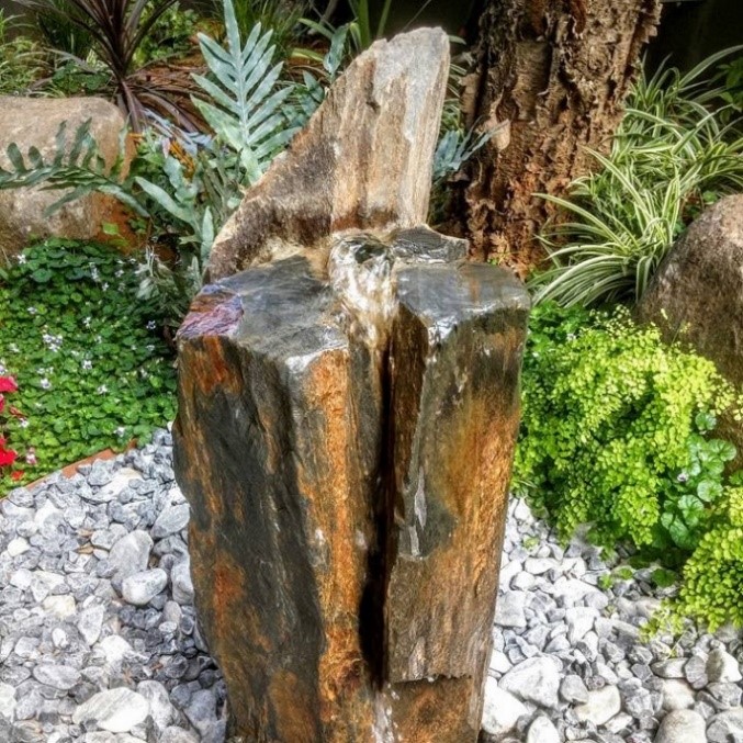 https://www.magicstonegarden.com/babbling-basalt-water-feature.html