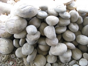 Cobble stone butterfly sculpture for garden decor