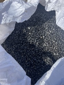 https://www.magicstonegarden.com/products/paving-wall-cladding/pebbles-gravel/