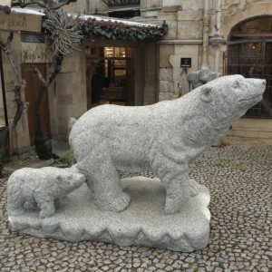 Stone Polar Bear Sculpture – Majestic Arctic Beast Artwork