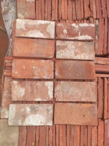 Solid Thin Red Clay Bricks Sintered Firebricks with High Porosity