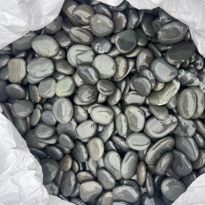 Polished Natural Black Cobblestone & Round River Stone Versatile Outdoor & Exterior Application
