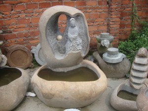 https://www.magicstonegarden.com/products/stone-water-fountain-feature/cobble-stone-water-fountain/