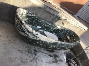 Green Marble Bathtub - Magic Stone