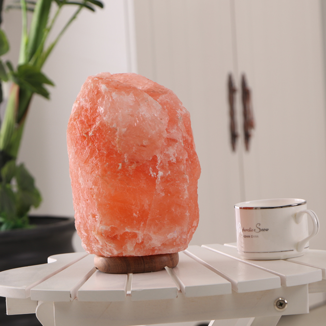 Why natural Himalayan Salt Lamp is the best Christmas Gifts?