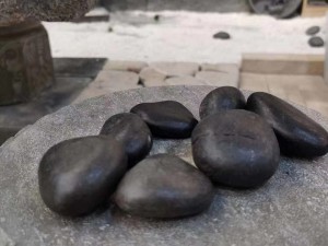 Honed Black Pebble Stones - Magic Stone