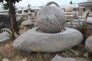 Large sphere garden fountain