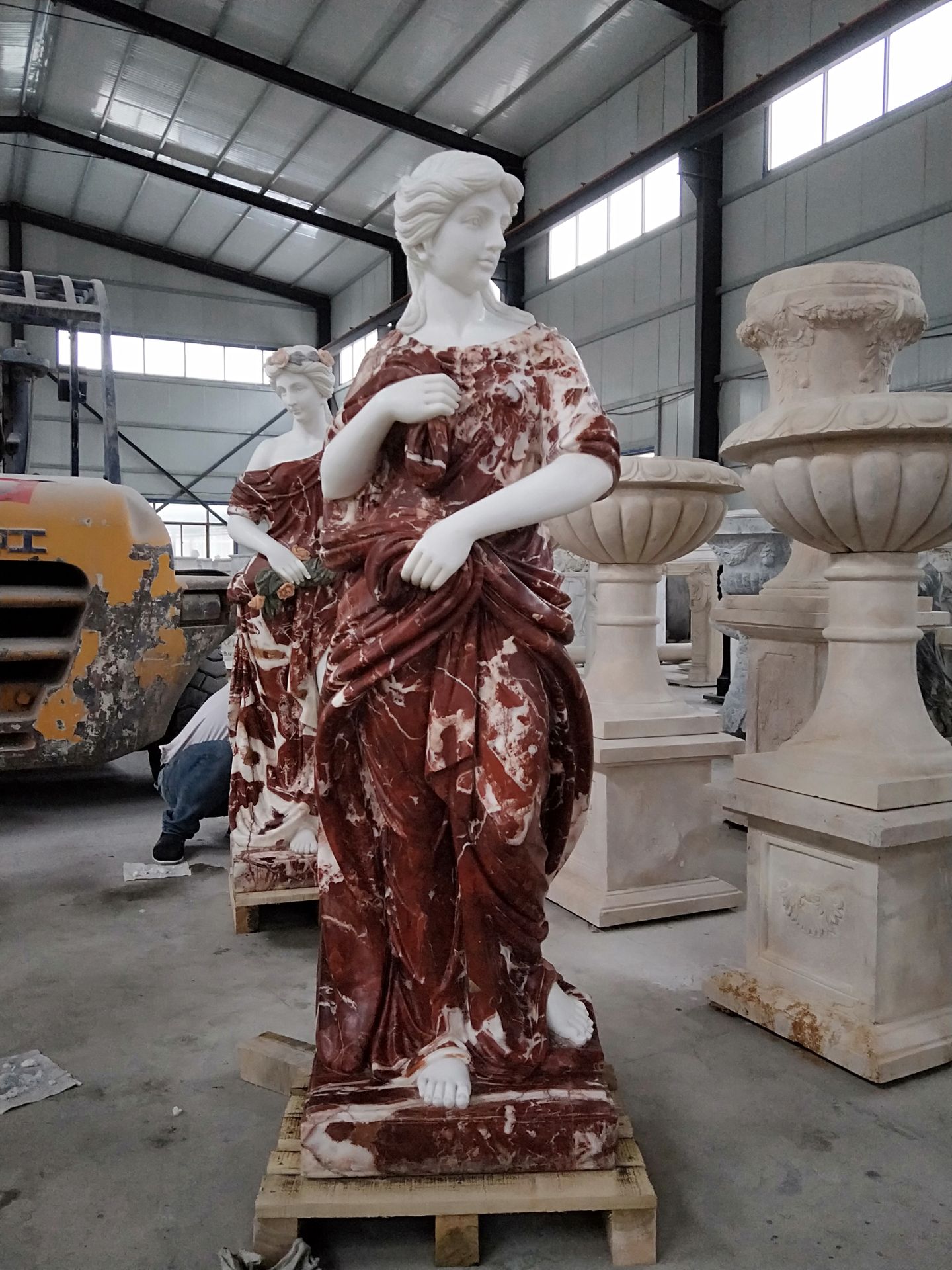 Timeless Elegance: Hand-Carved Marble Roman Figurines for Global Luxury Decor