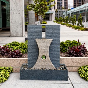 Elegant Rockery Design Indoor/Outdoor Granite Water Wall Fountain Hand Carved Garden Ornaments for Stone Products