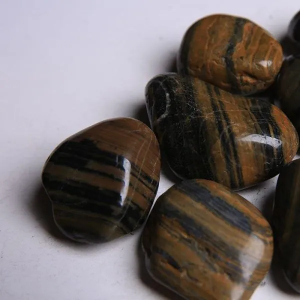 High Polished Stripped Pebble Stones from China