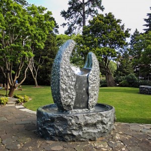 Indoor Outdoor Home Garden Patio Decorative Stone Carving Black Granite Water Feature Fountain Ornament for Yard Lawn Deck Park