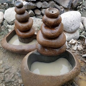 Outdoor cobble stone water fountain for sale