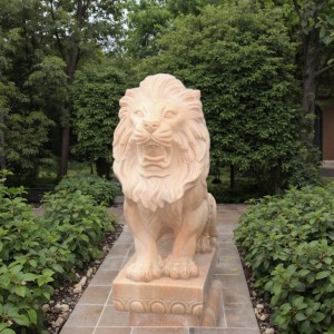 Classic Marble Lion Figurine – Intricate Hand-Carved Decor for Courtyard & Entryway