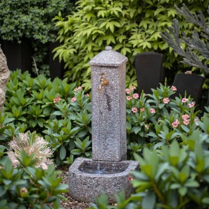 Competitive Price Outdoor Grey Garden Decoration Natural Stone Column Basalt Water Fountain Made Granite Stone Garden Products
