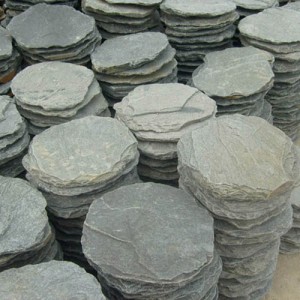 Premium Green Slate Round Stepping Stones for Outdoor Walkways