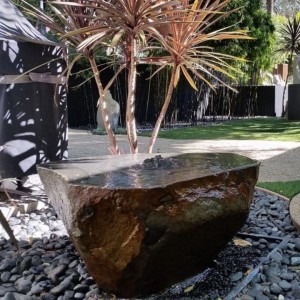 Handmade Vintage Basalt Stone Water Fountain for Outdoor Garden Garden Court Yard
