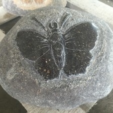 Cobble stone butterfly sculpture for garden decor