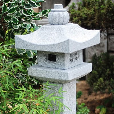 Factory Price For Stone Table -
 Japanese style carved stone lantern for outdoor decor – Magic Stone