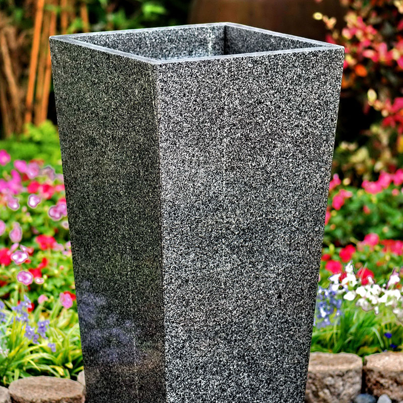 2021 best black granite garden plant pots Featured Image