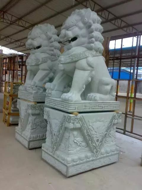 Stone lion sculpture for outdoor 