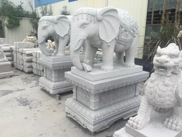 Life size stone elephant