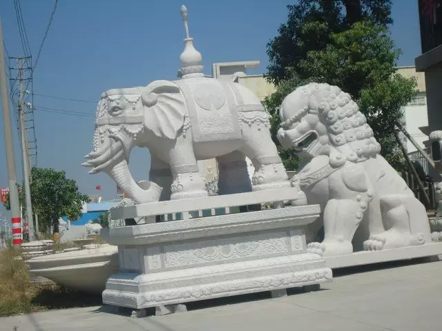 Life size stone elephant decor