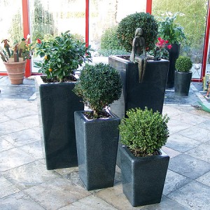 Polished granite flower pots set