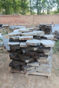 Irregular Grey Basalt Stepping Stones