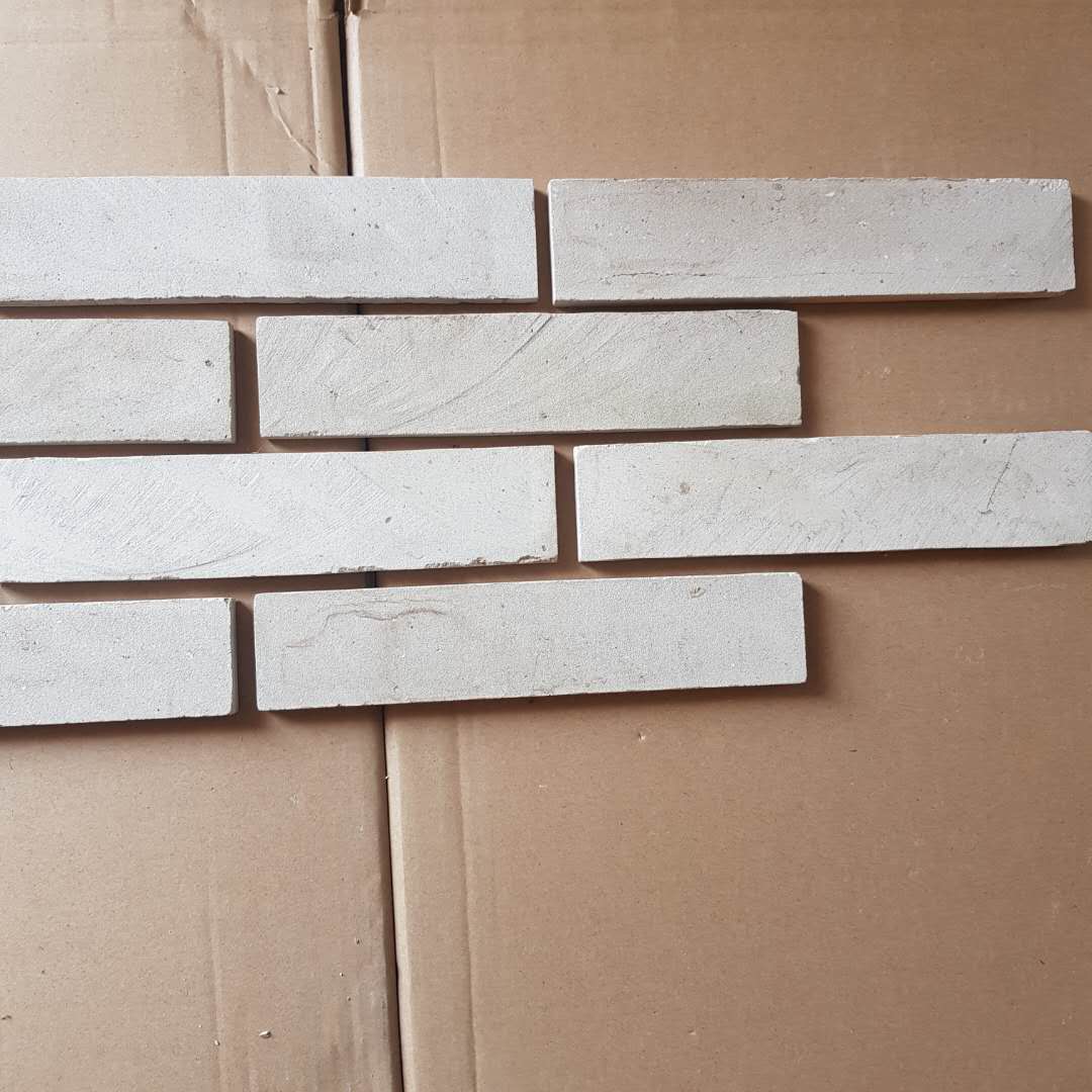 Wholesale White Slice Clay Bricks factory and manufacturers Magic Stone